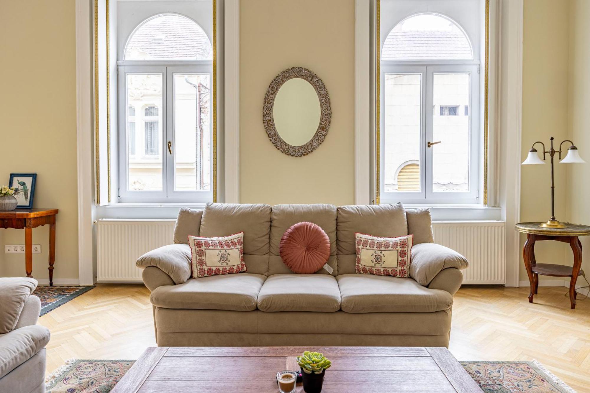 Graceful & Cozy Dream Next To The Opera House Apartmán *