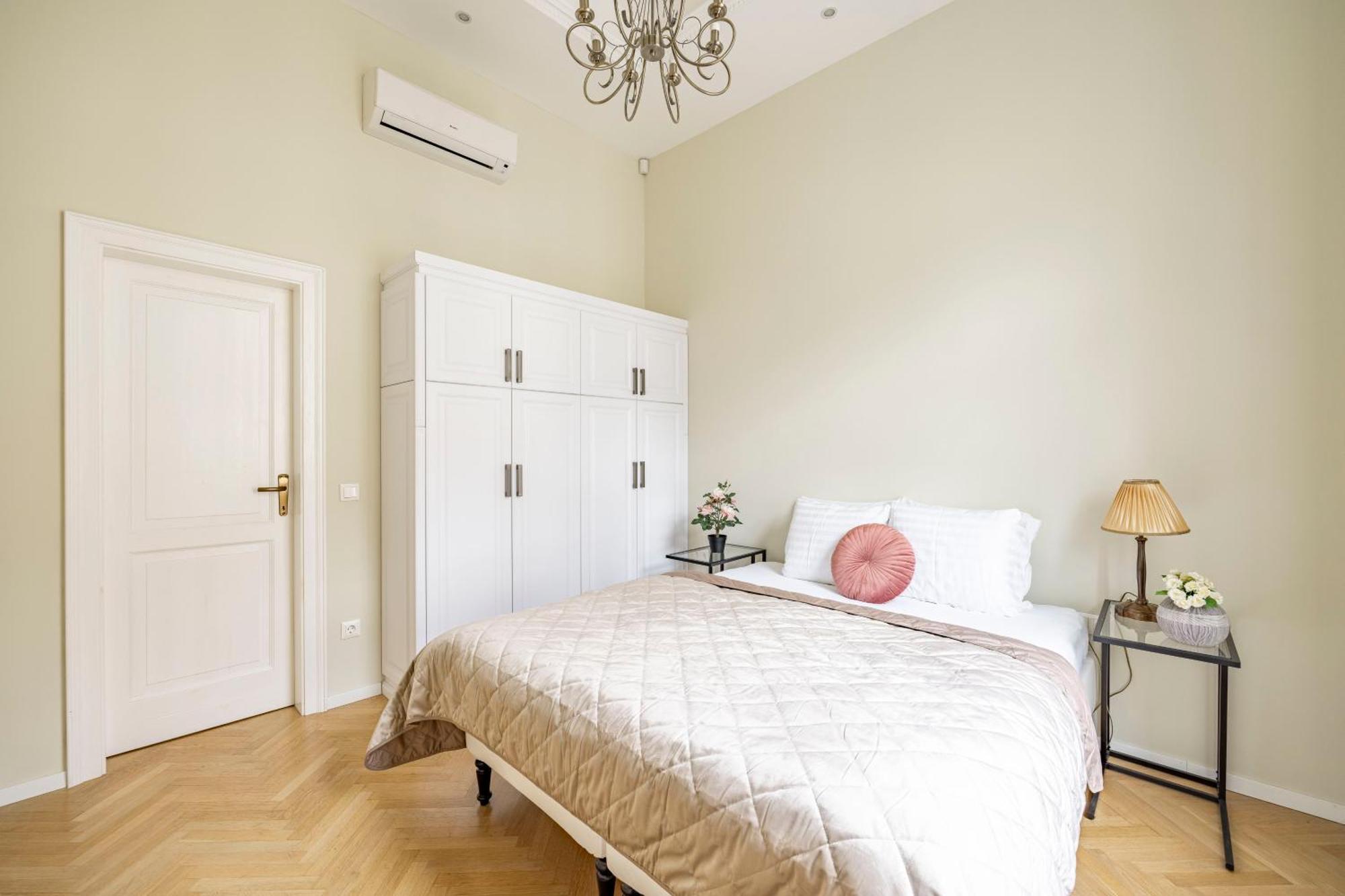 Graceful & Cozy Dream Next To The Opera House Budapešť